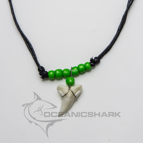 Shark teeth necklace fluorescent green sherbet c12