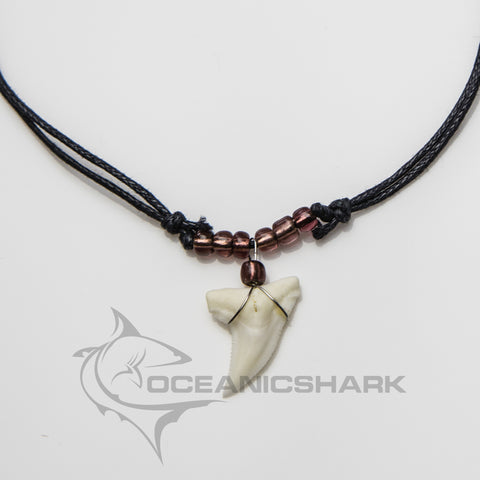 Shark teeth necklace neon purple aubergine glass bead c26