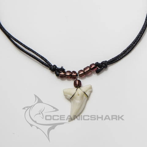 Shark teeth necklace neon purple aubergine glass bead c26